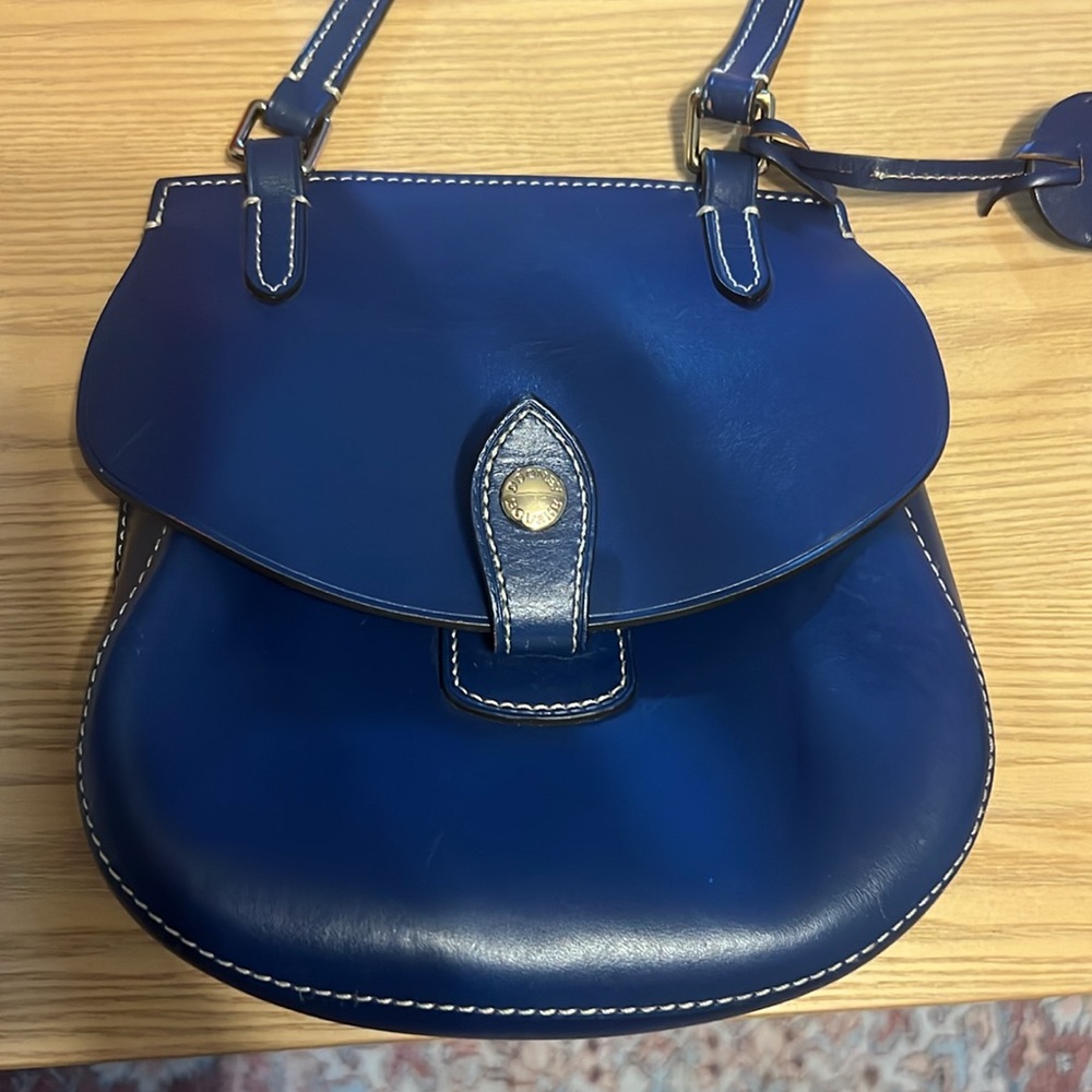 💥Vintage Dooney & Bourke Blue Saddlebag Crossbody bag💥